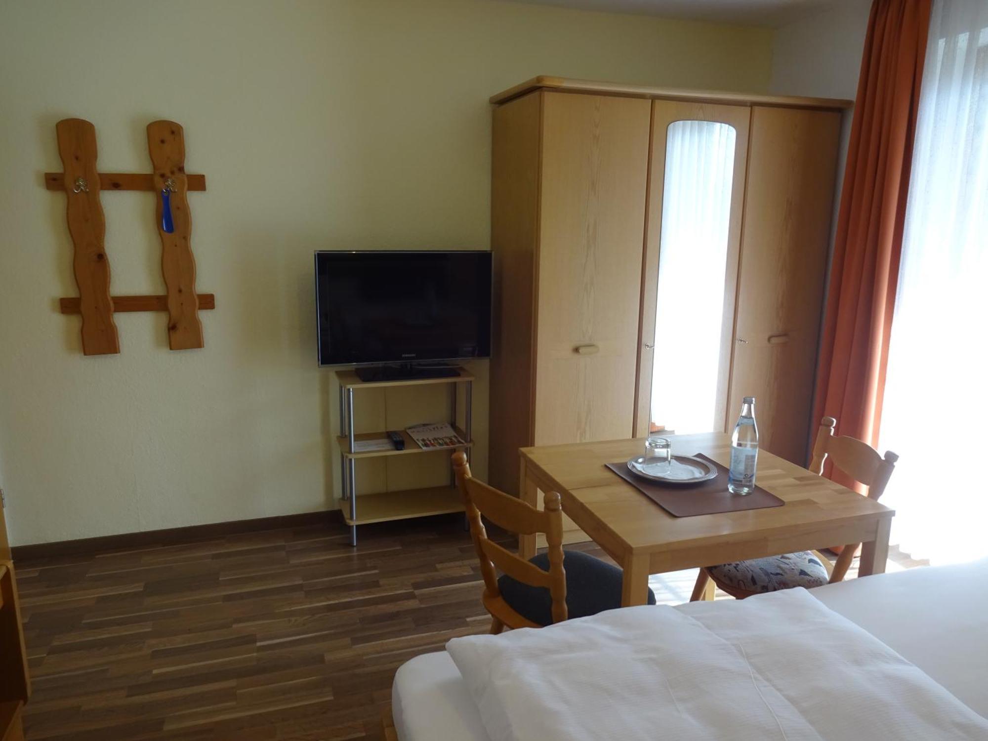 Gaestehaus Regina Bad Fussing Bagian luar foto